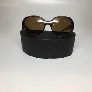 Prada sunglasses 🕶